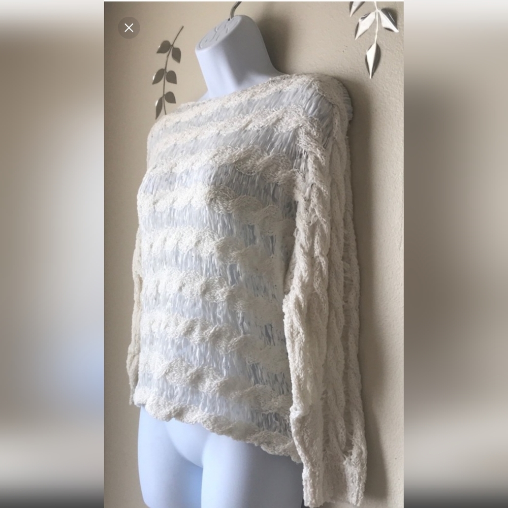 💜5 for $25.00💜 Moth XS delicate, lightweight. - Picture 1 of 7